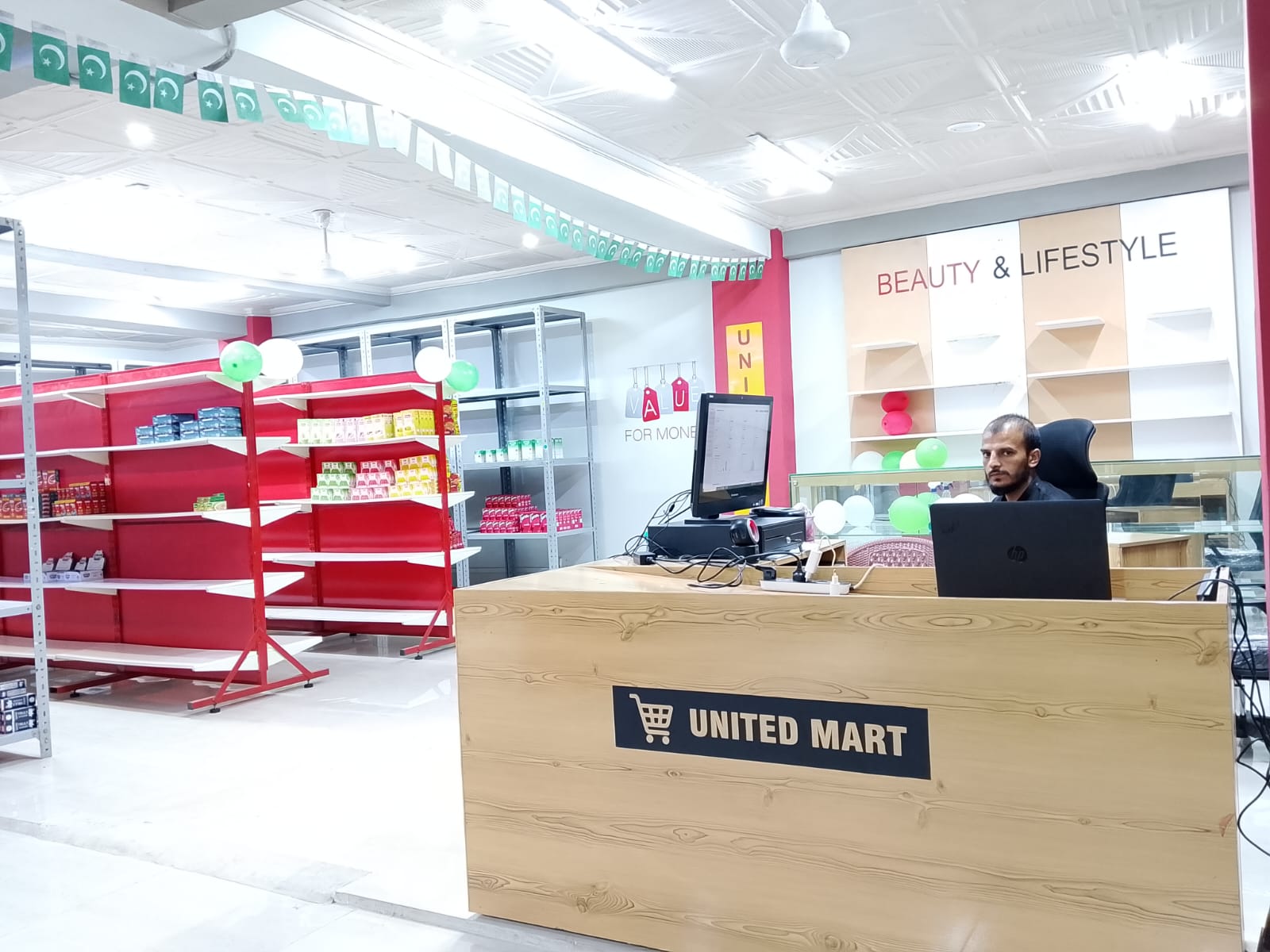 UNITED GROCERIES